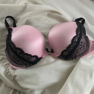 Victoria Secret very sexy push up bra